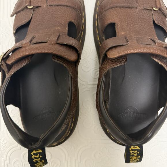 Sandals_&_Flip_Flops
